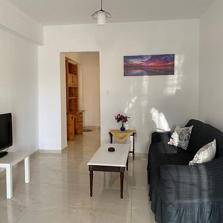 Anna'S Rooms Nea Michaniona Bagian luar foto