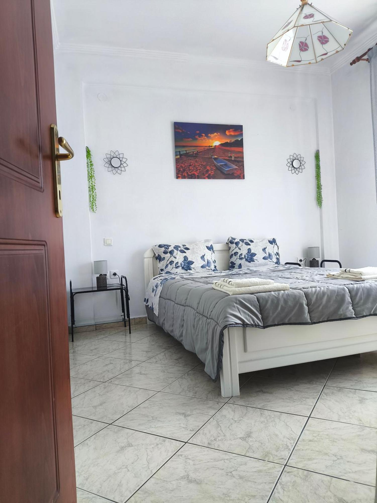 Anna'S Rooms Nea Michaniona Bagian luar foto